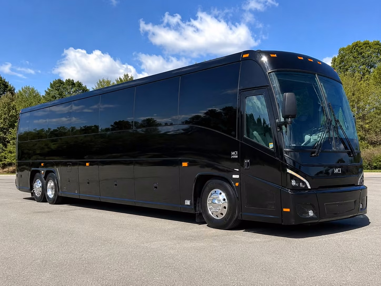 charter buses to arkansas state university museums and campus attractions in jonesboro