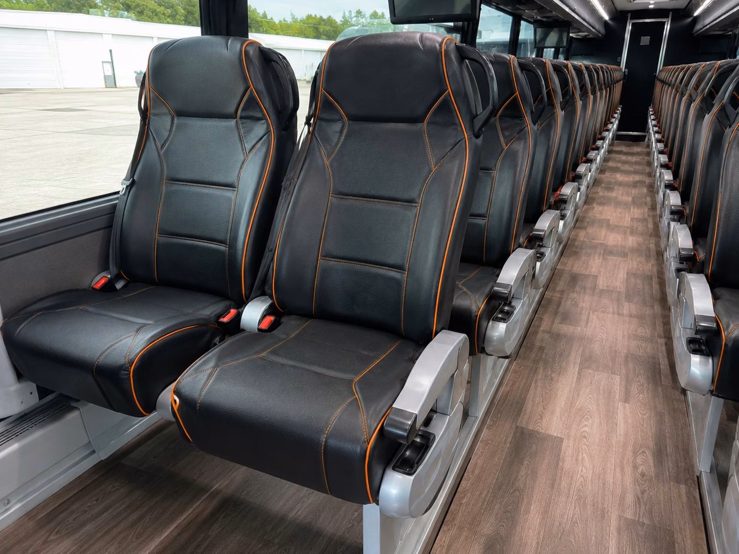 cross town seamlessly with a jonesboro wedding day charter bus